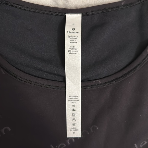 Cropped Lululemon print longsleeve - Picture 2 of 4